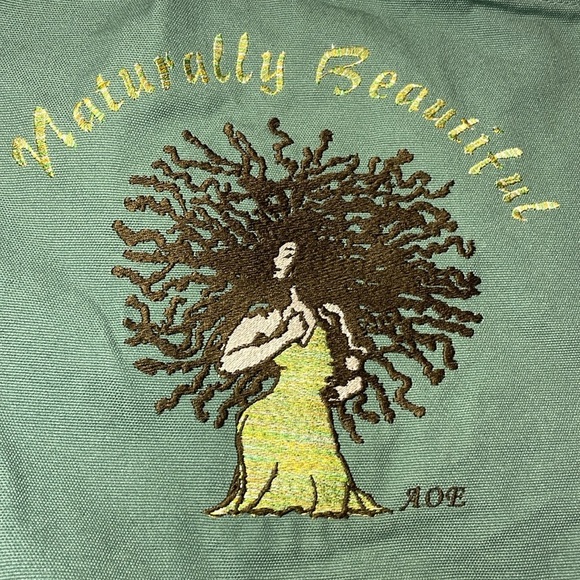 Naturally Beautiful Green 100% Cotton Tote - Picture 3 of 10